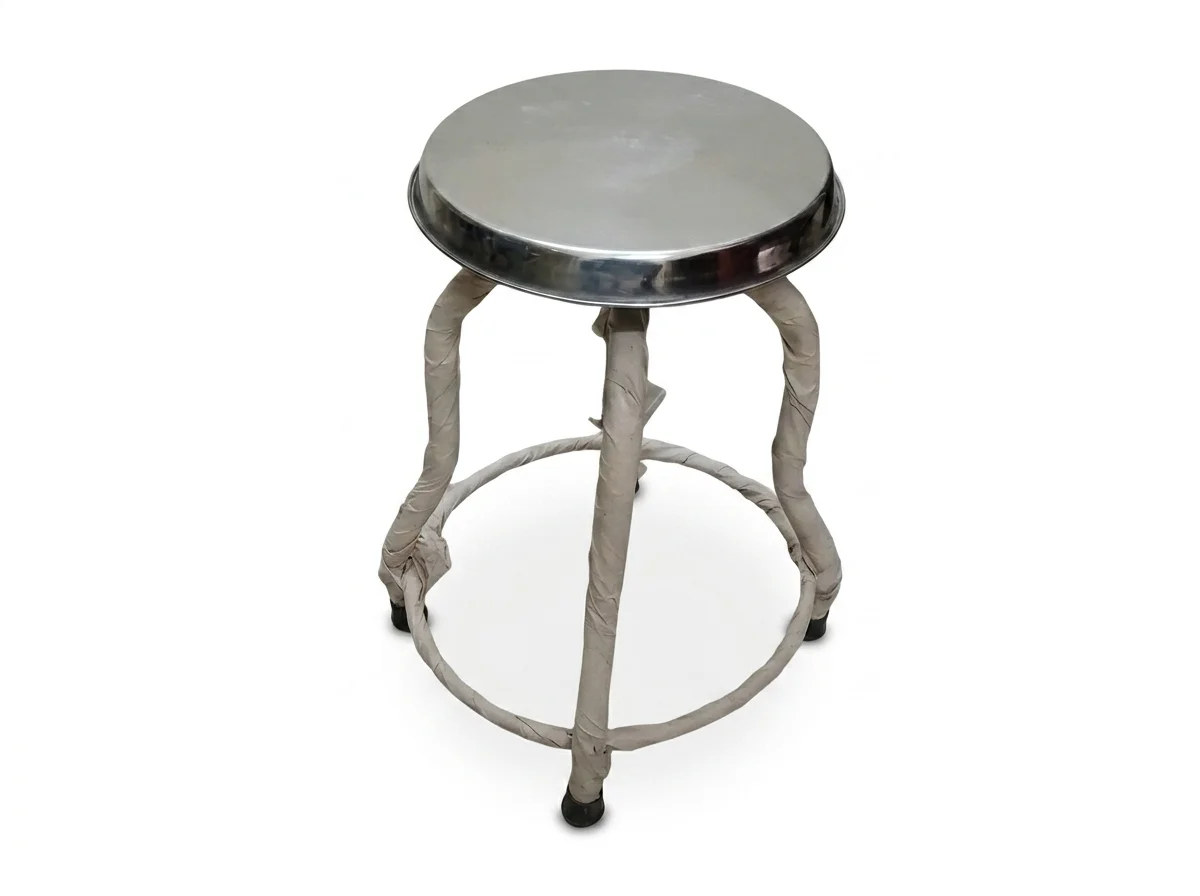 Elite Med India – Revolving Patient Stool with Steel Top (SSPL570) - Image 3